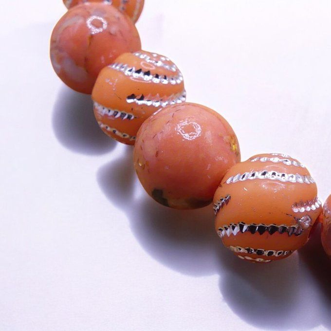 Howlite teintée Orange