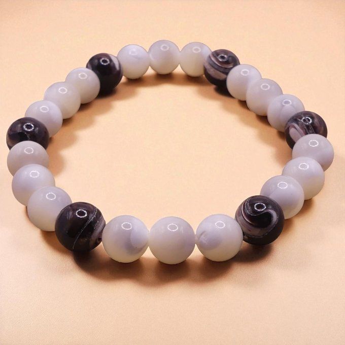 Nacre Noire et Blanche