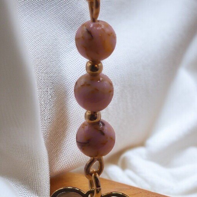 Howlite